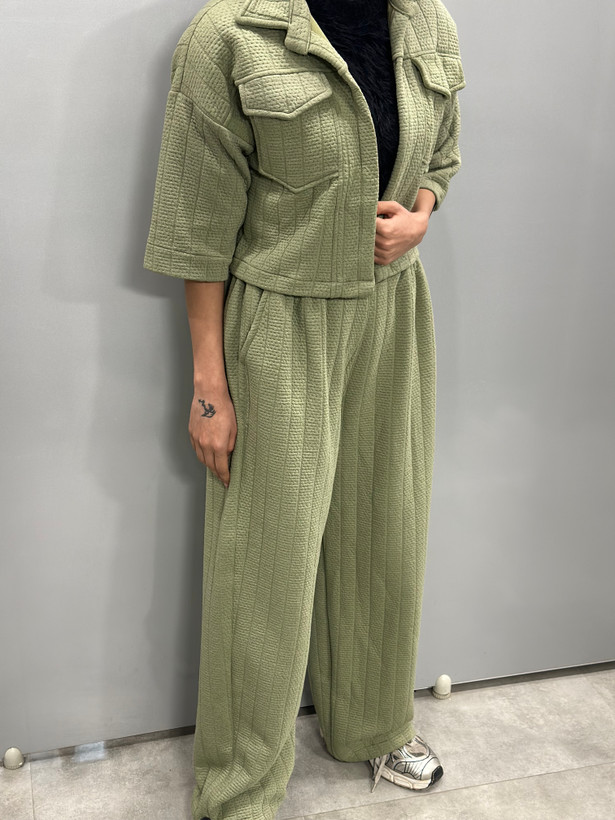 ست زنانه کت کراپ شلوار