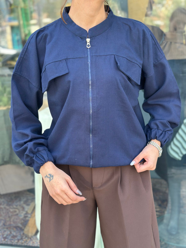 بامبر کتان زنانه سورمه ای فریسایز با پایین کش و دو جیب
